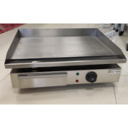 Жарочная поверхность GoTech HEG-818 (гладкая, 550х430х240мм, 3 кВт, 220-240В, 50-60 Гц, 25 кг)